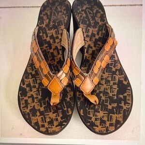 Clark’s Brown Comfort Platform Wedge Thong Sandals Women 9 M